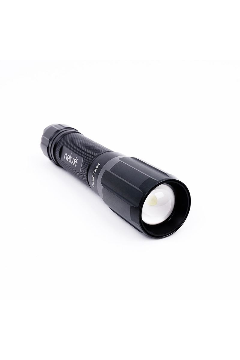 Nelux Pro 2000 El Feneri