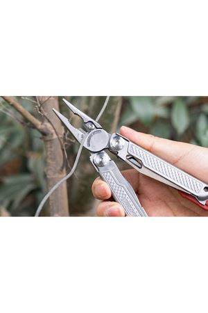 Swiss+Tech 20-IN-1 Multi Tool ST021062
